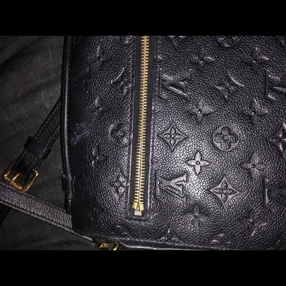Louis Vuitton crossbody - Picture 5 of 7